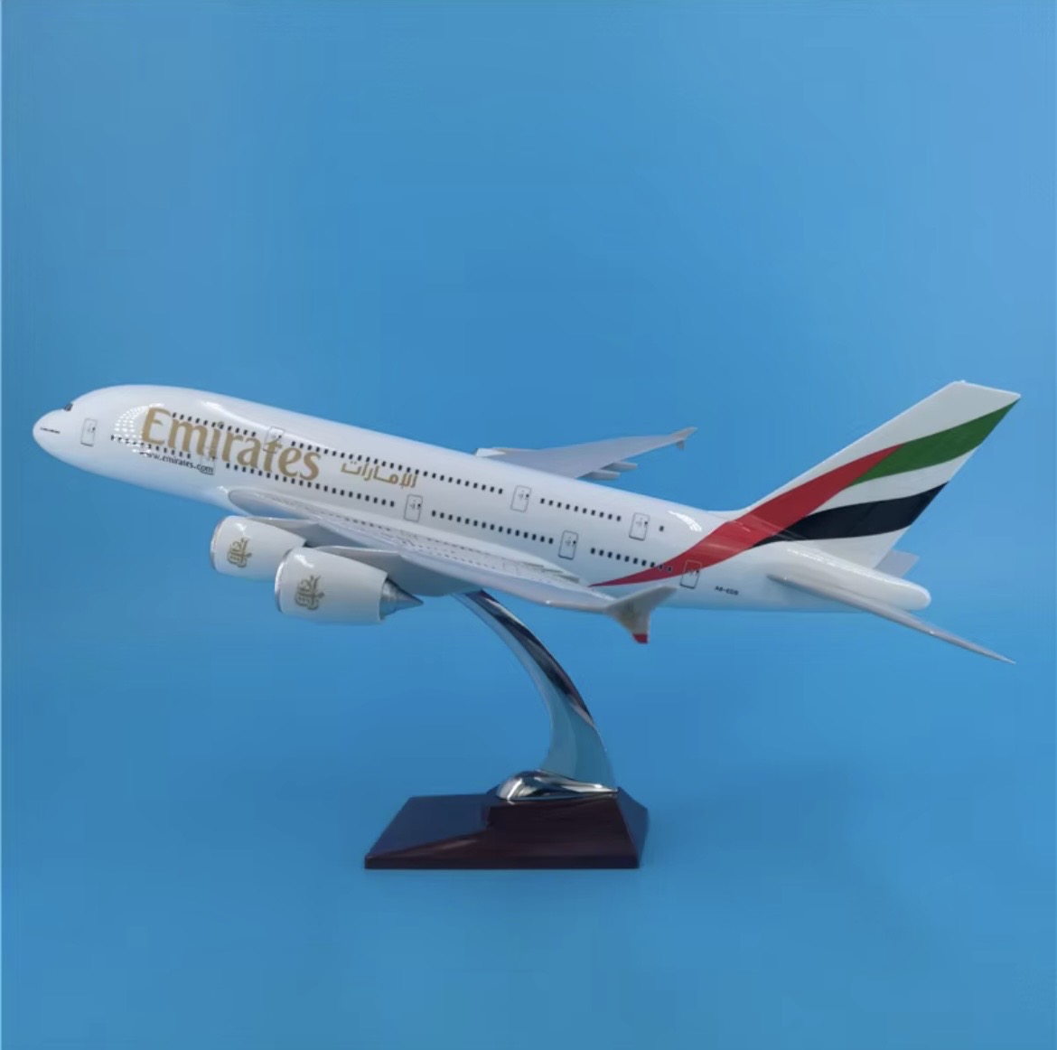 AIRBUS 380 EMIRATES